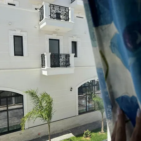 Central Apartament 2 Himare Exterior photo